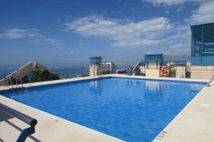 Bazén v ubytovaní Apartamento Marbella Playa Av Nabeul alebo v jeho blízkosti