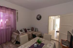 Posedenie v ubytovaní Apartman Borna