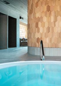 Πισίνα στο ή κοντά στο Quality Hotel The Box