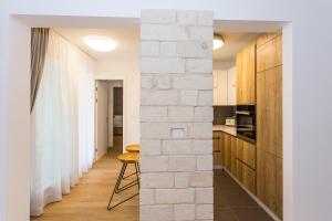 Kuchyň nebo kuchyňský kout v ubytování Perla Apartmani Split
