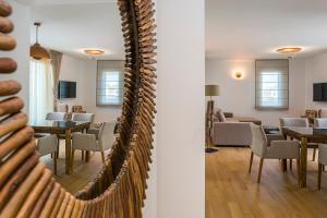 TV a/nebo společenská místnost v ubytování Perla Apartmani Split