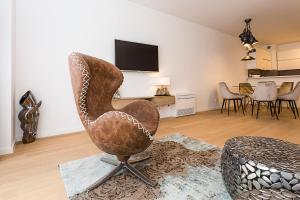 TV a/nebo společenská místnost v ubytování Perla Apartmani Split