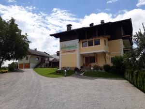 Gallery image of Pension Guggenbichler in Seeboden +11 photos