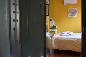 Uma cama ou camas num quarto em Pao 100 Pressa