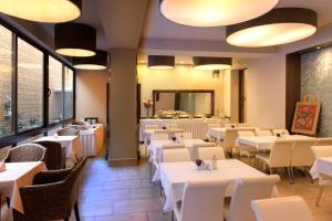 Gallery image of Ouranoupolis Princess in Ouranoupoli