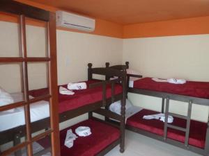 Postelja oz. postelje v sobi nastanitve Vidigal Varandas Hostel