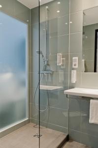 Koupelna v ubytování Super 8 by Wyndham Munich City West