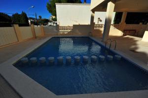 Bazén v ubytování Villamar Orange Costa nebo v jeho okolí