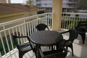 A balcony or terrace at Villamar Orange Costa