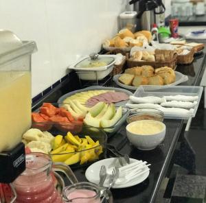 Φαγητό σε αυτός ο ξενώνας ή κάπου εκεί κοντά