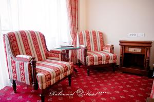Posezení v ubytování Richmond Hotel
