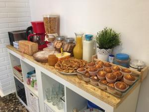 Jedlo v ubytovaní bed & breakfast alebo blízkom okolí