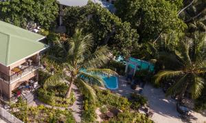 Piscine de l'établissement Le Repaire - Boutique Hotel & Restaurant ou située à proximité