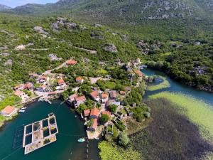 Letecký snímek ubytování Villa Skadar Lake