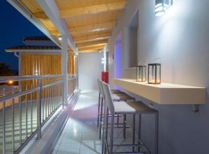 Balkón nebo terasa v ubytování Savvas Luxury Suites
