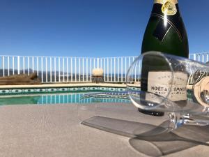 Bazén v ubytování Villa Finca Costa Blanca Apartment 2 / Ferienwohnung 2; Monte Pego bei Denia nebo v jeho okolí