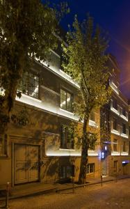 O edifício em que o hotel se localiza