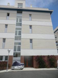 Budynek, w którym mieści się apartament