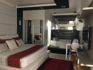 Kuchyň nebo kuchyňský kout v ubytování Hotel Rey
