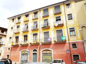 Budova, v ktorej sa apartmán nachádza