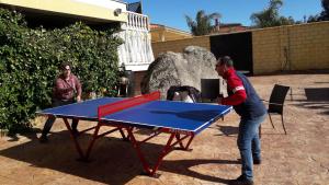 Stolní tenis v ubytování Casa Rural La Piedra De Juana nebo okolí