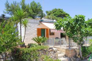 A garden outside Villetta Azzurra