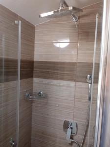 Koupelna v ubytování Apartmani Fran Vir