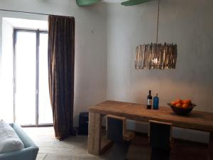 Posedenie v ubytovaní Apartamento Poal-Cadaques
