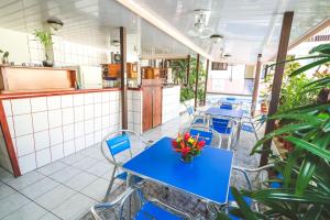 Restaurace v ubytování Hotel Flor Blanca
