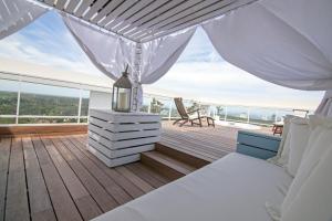 Uma varanda ou terraço em Yoo Punta del Este - Rental Club Apartments