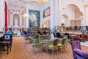 Posezení v ubytování Quba Palace Hotel & Golf Resort