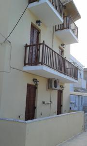 Balkón alebo terasa v ubytovaní Ifigenia Apartments