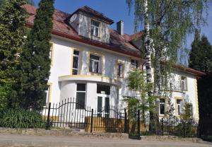 Budova, v ktorej sa penzión nachádza