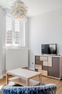 Top of the city Apartment with AC 1075 Budapest, 5 Madách Imre tér kép - 2