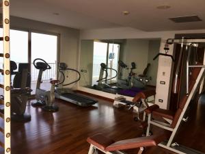 Fitness centrum a/nebo fitness zařízení v ubytování Grand Hotel L'Approdo