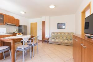 Kuchyň nebo kuchyňský kout v ubytování Apartments Isabela Punat by El-Pi Tours