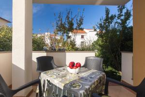 Balkón nebo terasa v ubytování Apartments Isabela Punat by El-Pi Tours