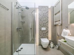 Kúpeľňa v ubytovaní Apartamenty Wrona | Wrona Apartments