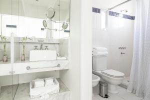 Um banheiro em La Mision Hotel Boutique
