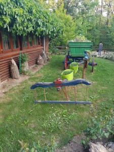 A garden outside Guest House Lisinski Raj