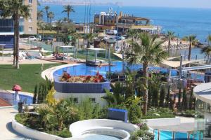 Bazén v ubytování Punta Prima, Sea Senses, Apartment Christina nebo v jeho okolí