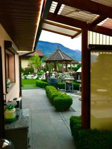 Nespecifikovaný výhled na hory nebo výhled na hory při pohledu z bed and breakfast