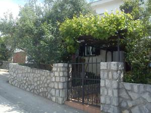 Gallery image of Apartments Jessica in Krk