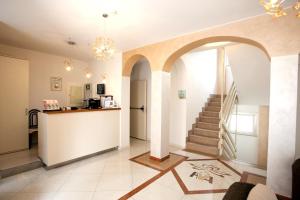 Fotografia z galérie ubytovania Hotel Villa Anthea v destinácii Garda