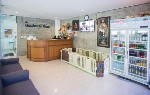 Gallery image of The Glasshouse place in Trang