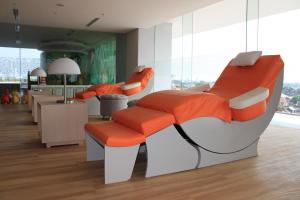 Χώρος καθιστικού στο HARRIS Hotel & Conventions Solo