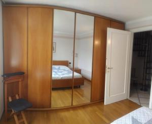 Casa del Borgo tesisinde bir odada yatak veya yataklar