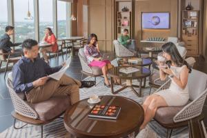 Tetamu yang menginap di Pan Pacific Yangon