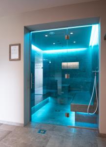 Basen w obiekcie Hotel Streklhof lub w pobliżu