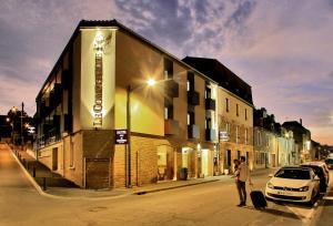 Photo de la galerie de l'établissement Hotel de Compostelle, à Sarlat-la-Canéda